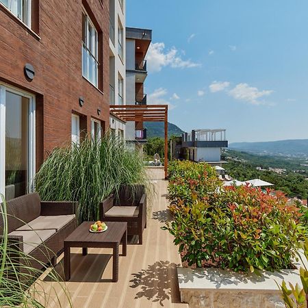 Adriatic Heights Aparthotel Kavac Exterior photo